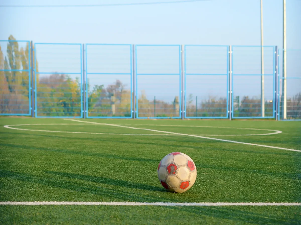 Sports & Entertainment